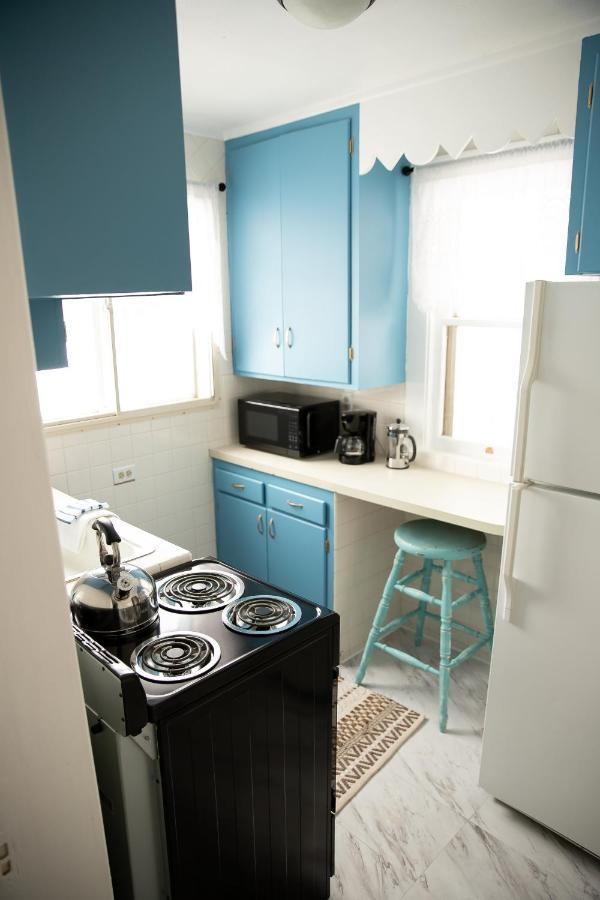 Charming French Studio Apartment ลารามี ภายนอก รูปภาพ